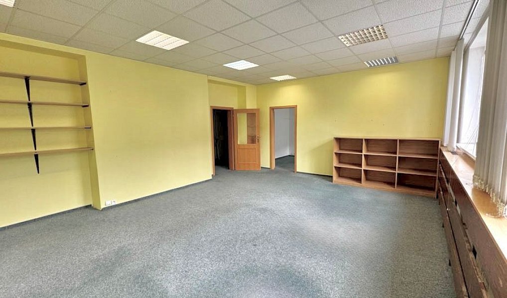 Pronájem kanceláře 36 m², Vsetín – náhled fotky 4