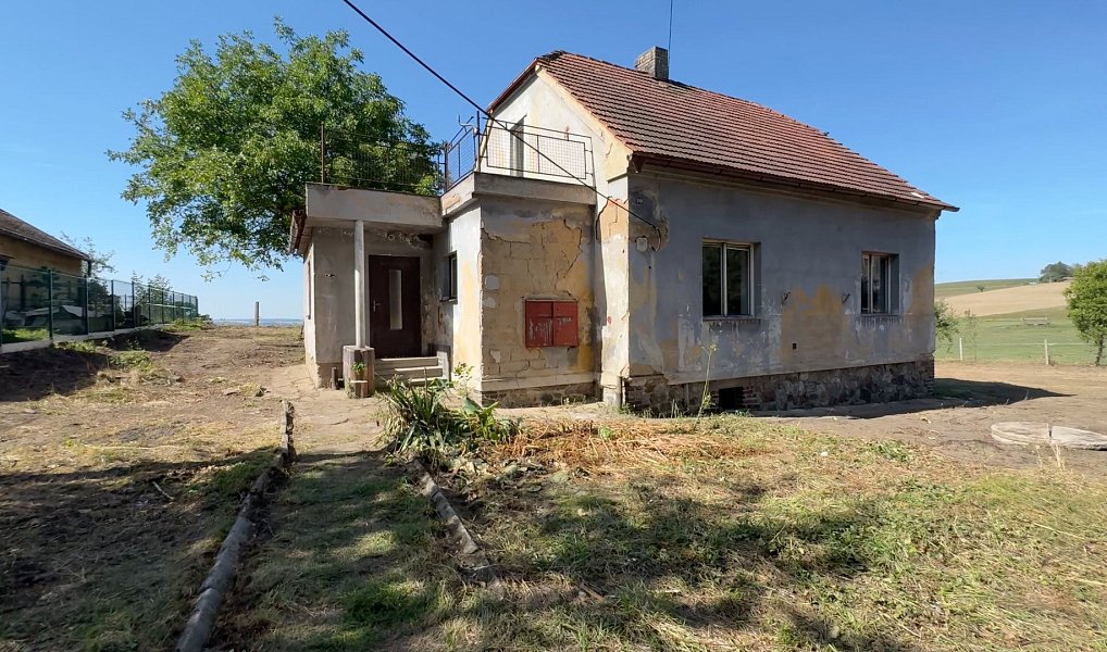 Prodej domu 150 m² s pozemkem 886 m², Břasy – náhled fotky 7