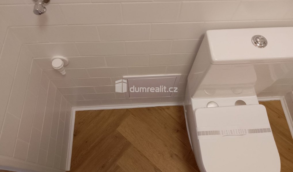 Pronájem bytu 1+kk 20 m², Karlovy Vary – náhled fotky 26