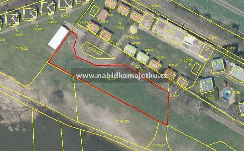 Prodej pozemku 942 m², Úštěk, okres Litoměřice