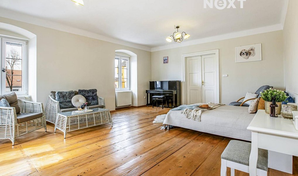 Prodej domu 533 m² s pozemkem 533 m², Hluboká nad Vltavou – náhled fotky 2