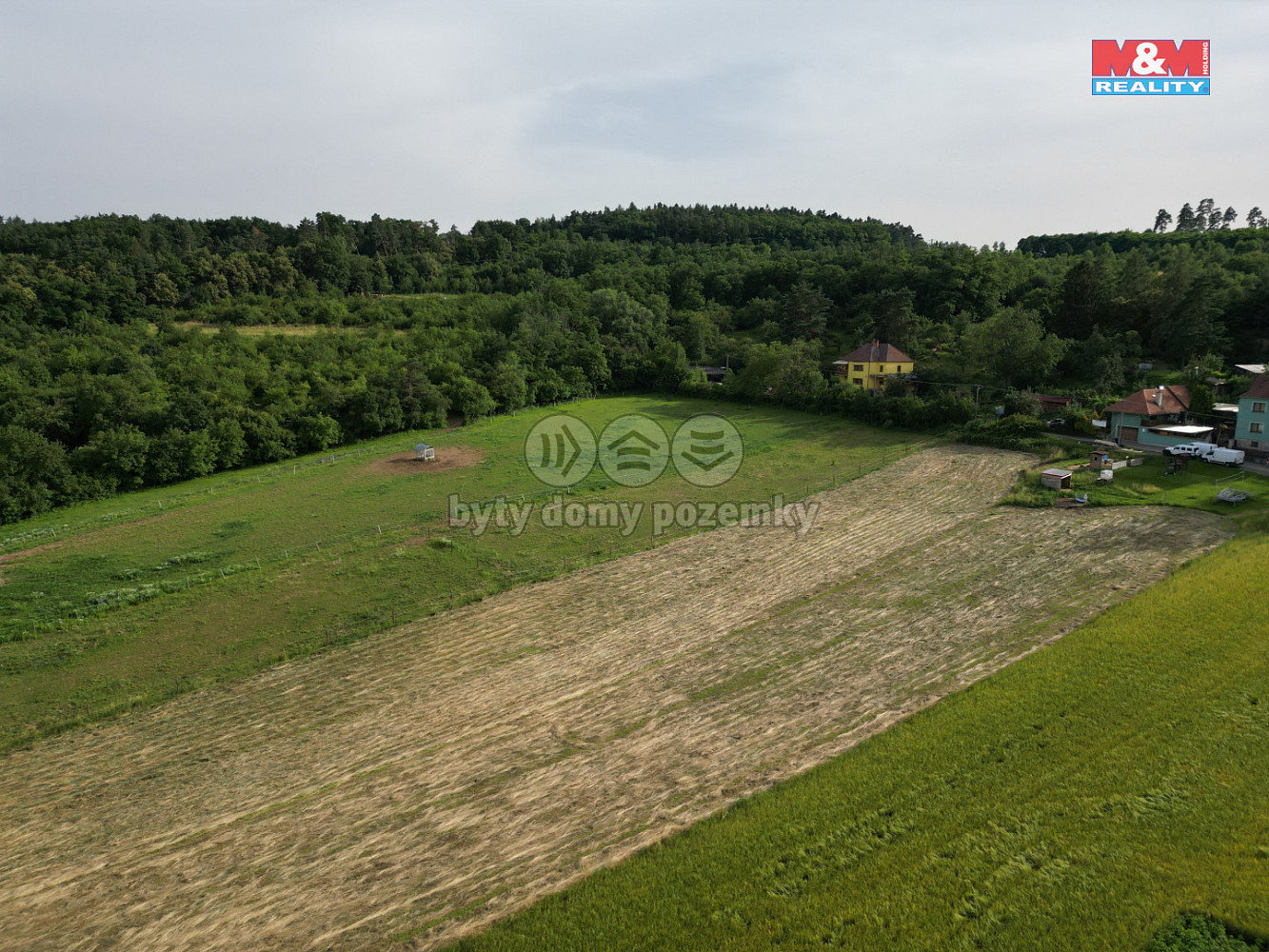 Prodej stavebního pozemku 3 897 m² – fotografie 5