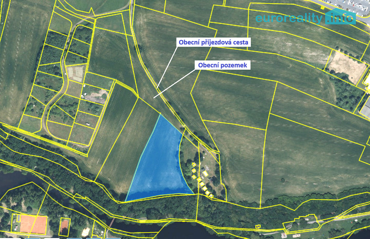 Prodej stavebního pozemku 3 986 m² – fotografie 2
