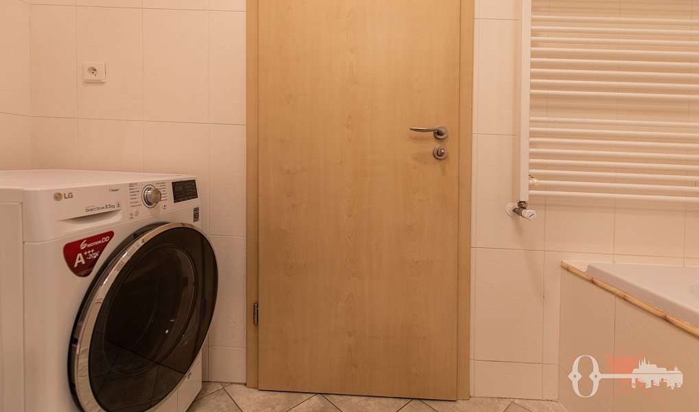 Prodej bytu 2+kk 65 m², Praha – náhled fotky 16