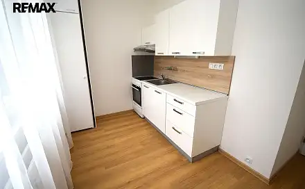 Pronájem bytu 3+1 67 m², K Háječku, Písek - Hradiště