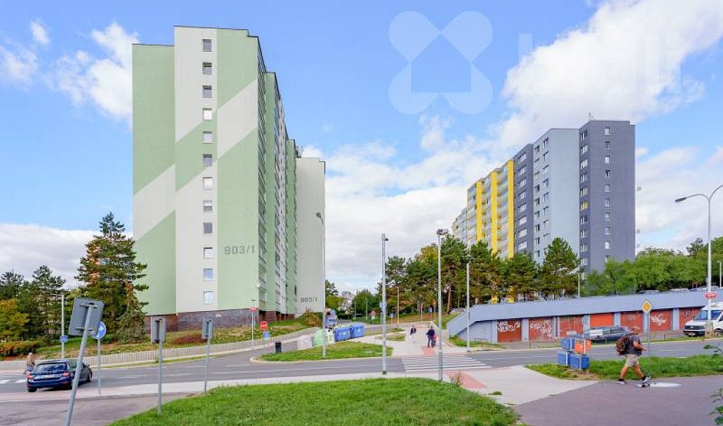 Prodej bytu 3+1 70 m², Praha – náhled fotky 24