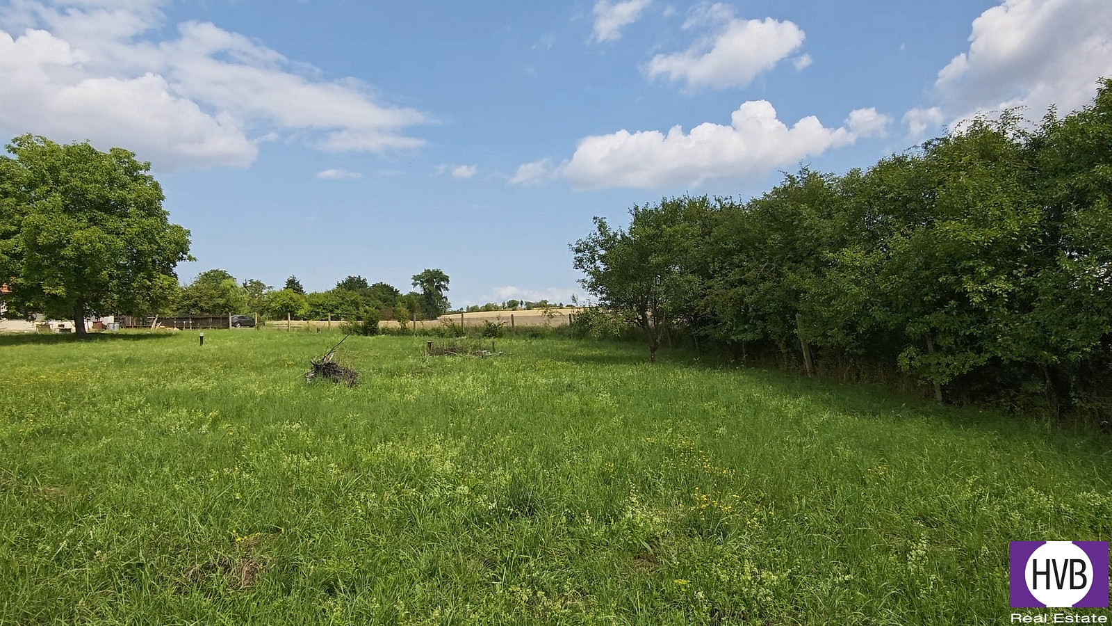 Prodej stavebního pozemku 1 000 m² — photo 4