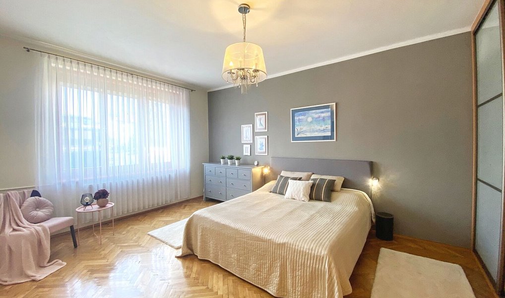 Pronájem bytu 3+1 103 m², Mladá Boleslav – náhled fotky 4