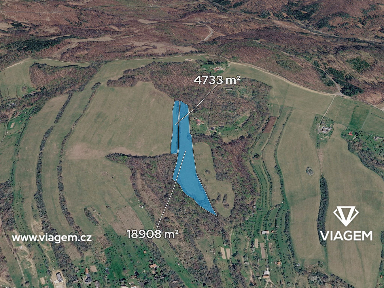 Prodej pole 1 576 m²