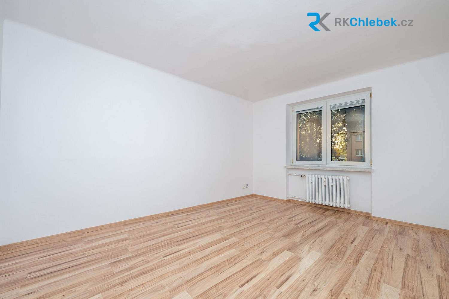 Pronájem bytu 2+1 58 m² – fotografie 4