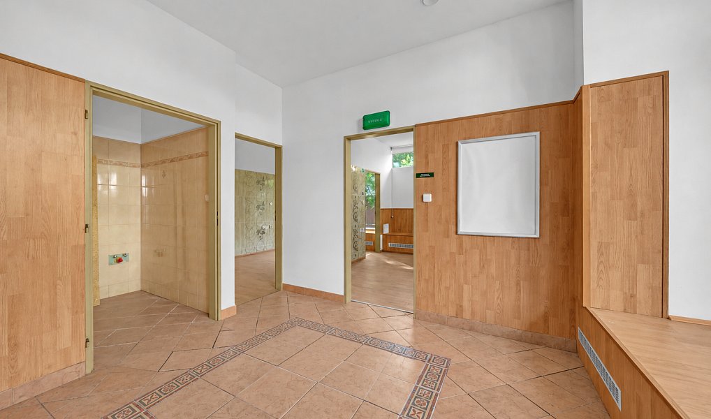 Prodej obchodních prostor 65 m², Pardubice – náhled fotky 11