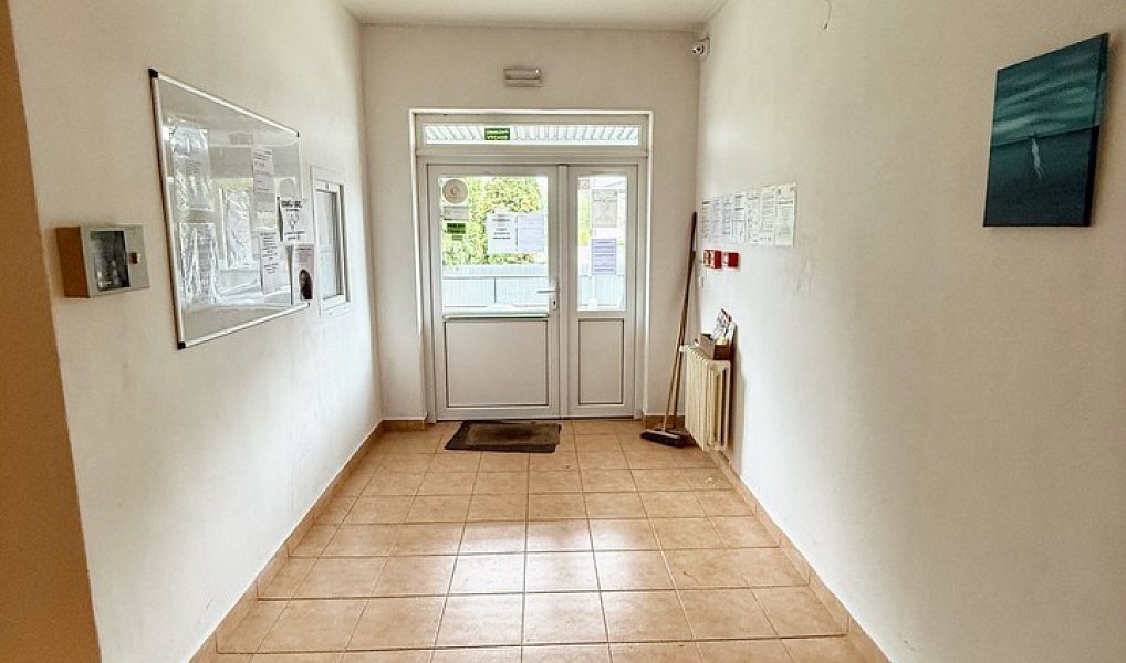 Pronájem bytu 2+1 48 m², Strašice – náhled fotky 3