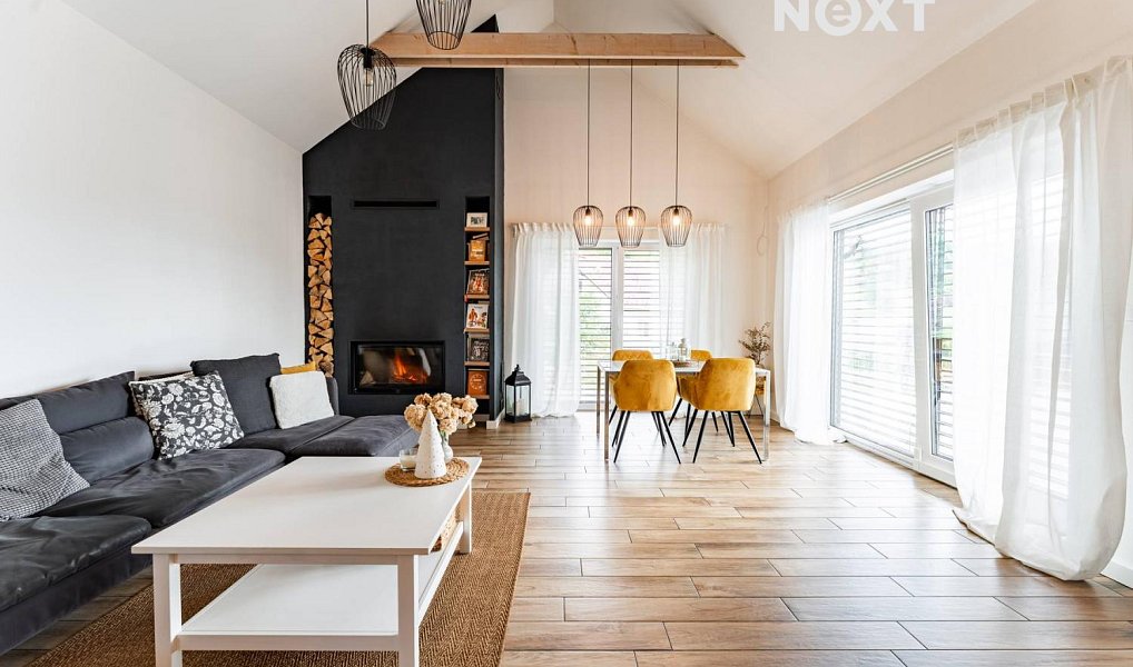 Prodej domu 200 m² s pozemkem 1 010 m², Nový Malín – náhled fotky 2