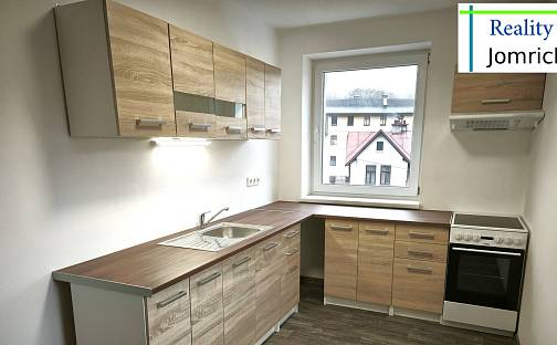 Pronájem bytu 3+1 73 m², Hlavní, Smržovka, okres Jablonec nad Nisou