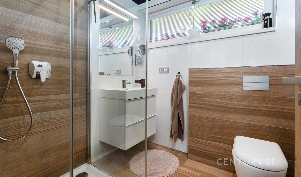 Prodej domu 148 m² s pozemkem 796 m², Lány – náhled fotky 19