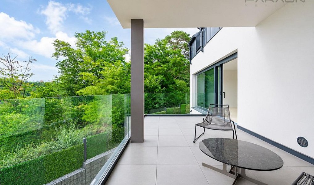 Prodej domu 305 m² s pozemkem 362 m², Praha – náhled fotky 6