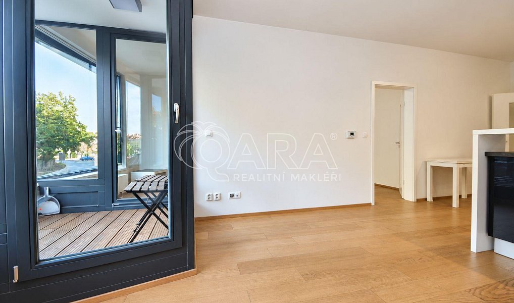 Prodej bytu 2+kk 59 m², Praha – náhled fotky 6