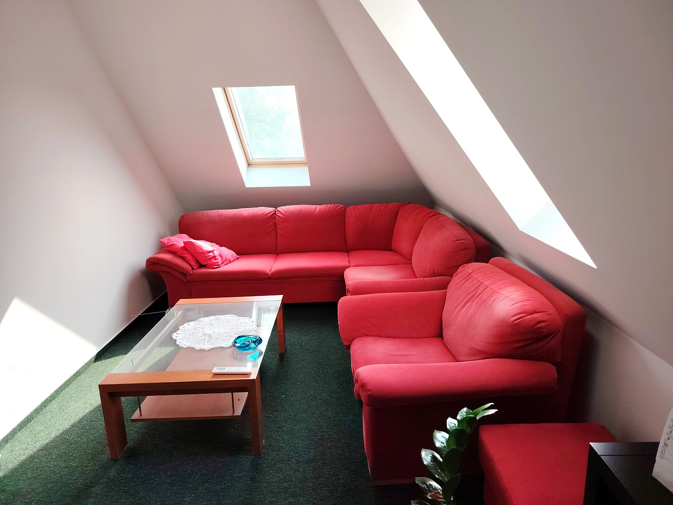 Prodej kanceláře 927 m² – fotografie 2