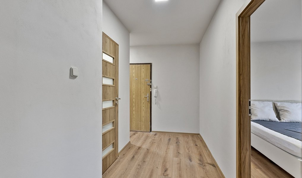 Prodej bytu 3+kk 70 m², Stráž pod Ralskem – náhled fotky 18