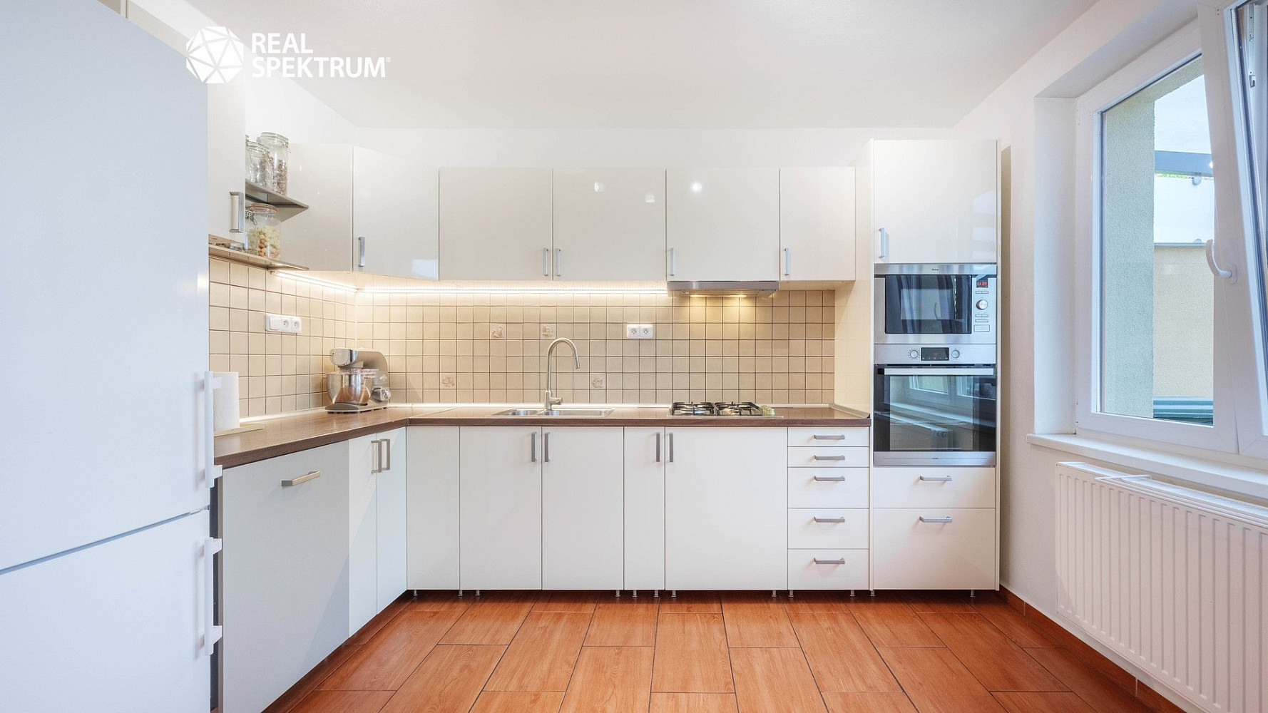 Prodej domu 217 m² s pozemkem 349 m² – fotografie 5