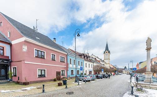 Prodej ubytovacího objektu 765 m², Staré nám., Ostrov, okres Karlovy Vary