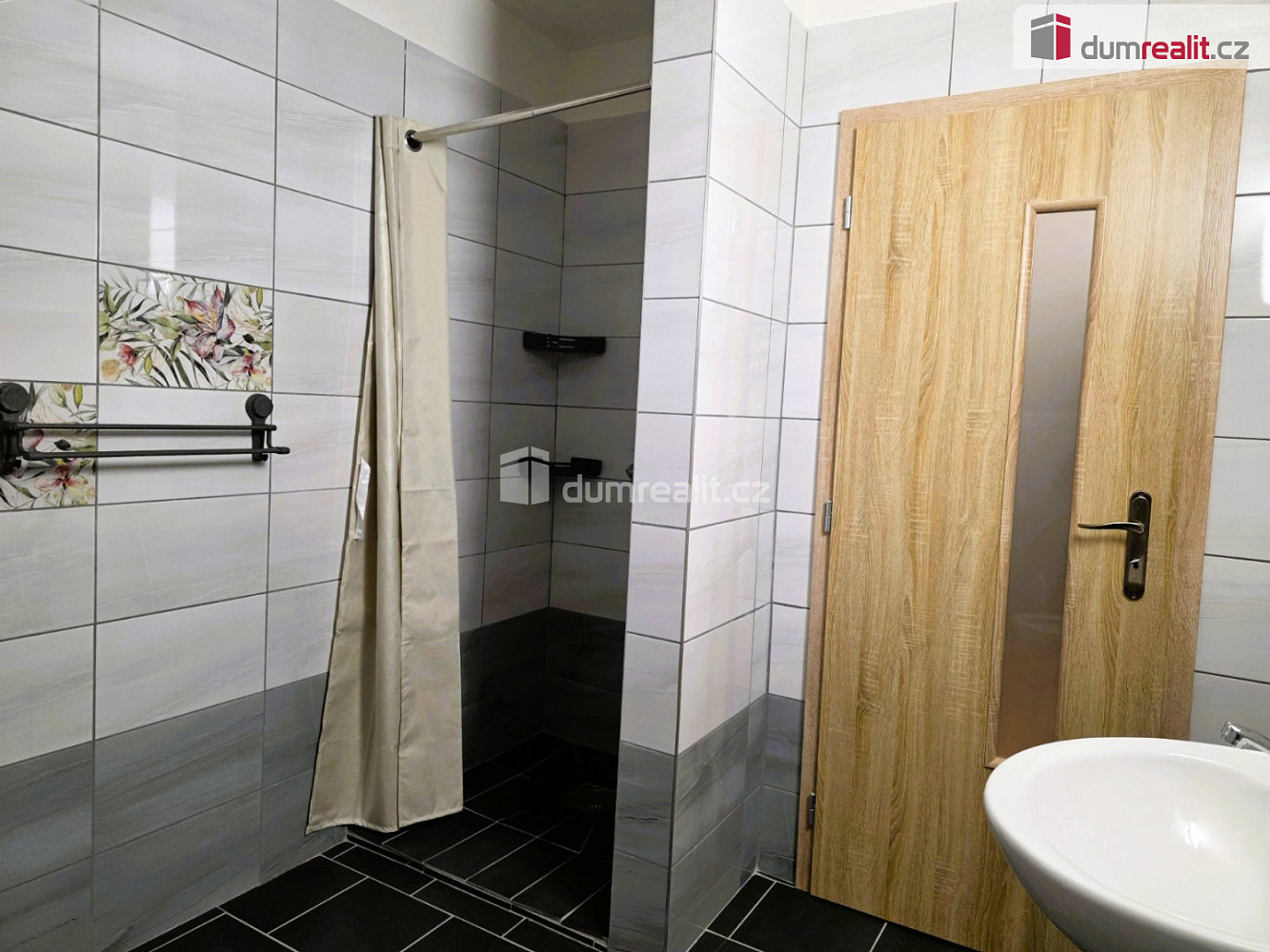 Pronájem bytu 1+kk 32 m² — photo 4