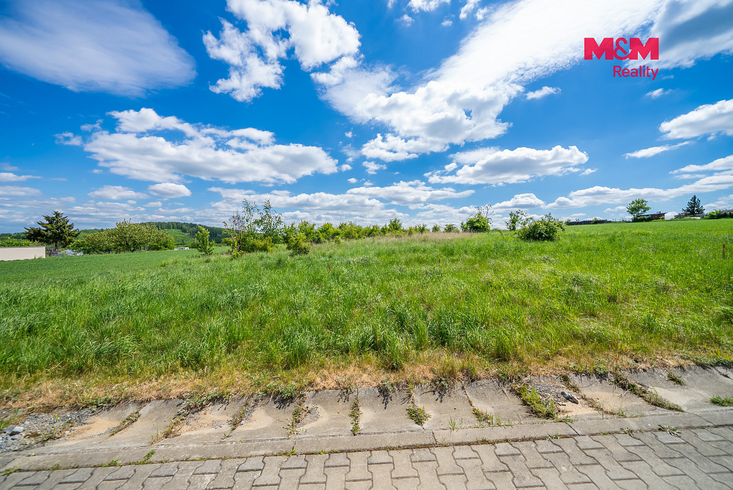 Prodej stavebního pozemku 1 172 m² – fotografie 3