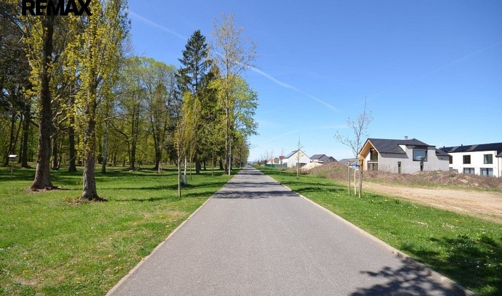 Pronájem zahrady 800 m², Slaný – náhled fotky 5