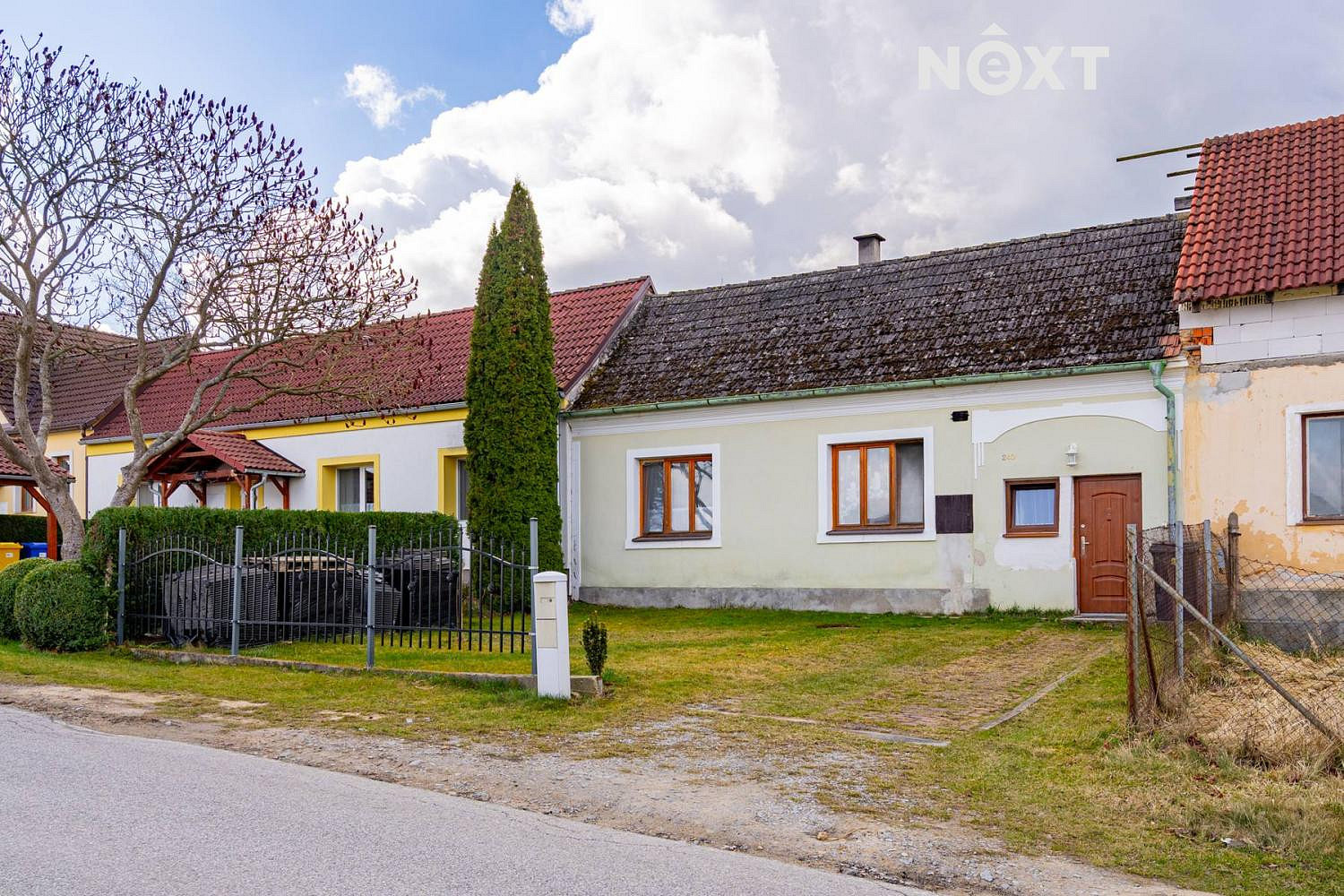 Prodej domu 74 m² s pozemkem 607 m² – fotografie 2