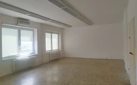 Pronájem kanceláře 65 m², Pardubice - Zelené Předměstí