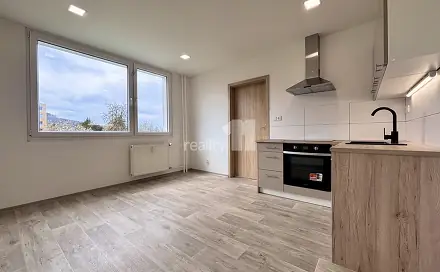 Prodej bytu 2+kk 36 m², Sídliště, Cvikov - Cvikov II, okres Česká Lípa
