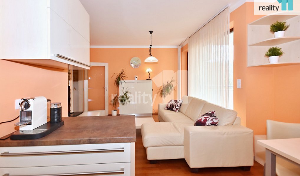 Prodej bytu 4+kk 93 m², Praha – náhled fotky 18