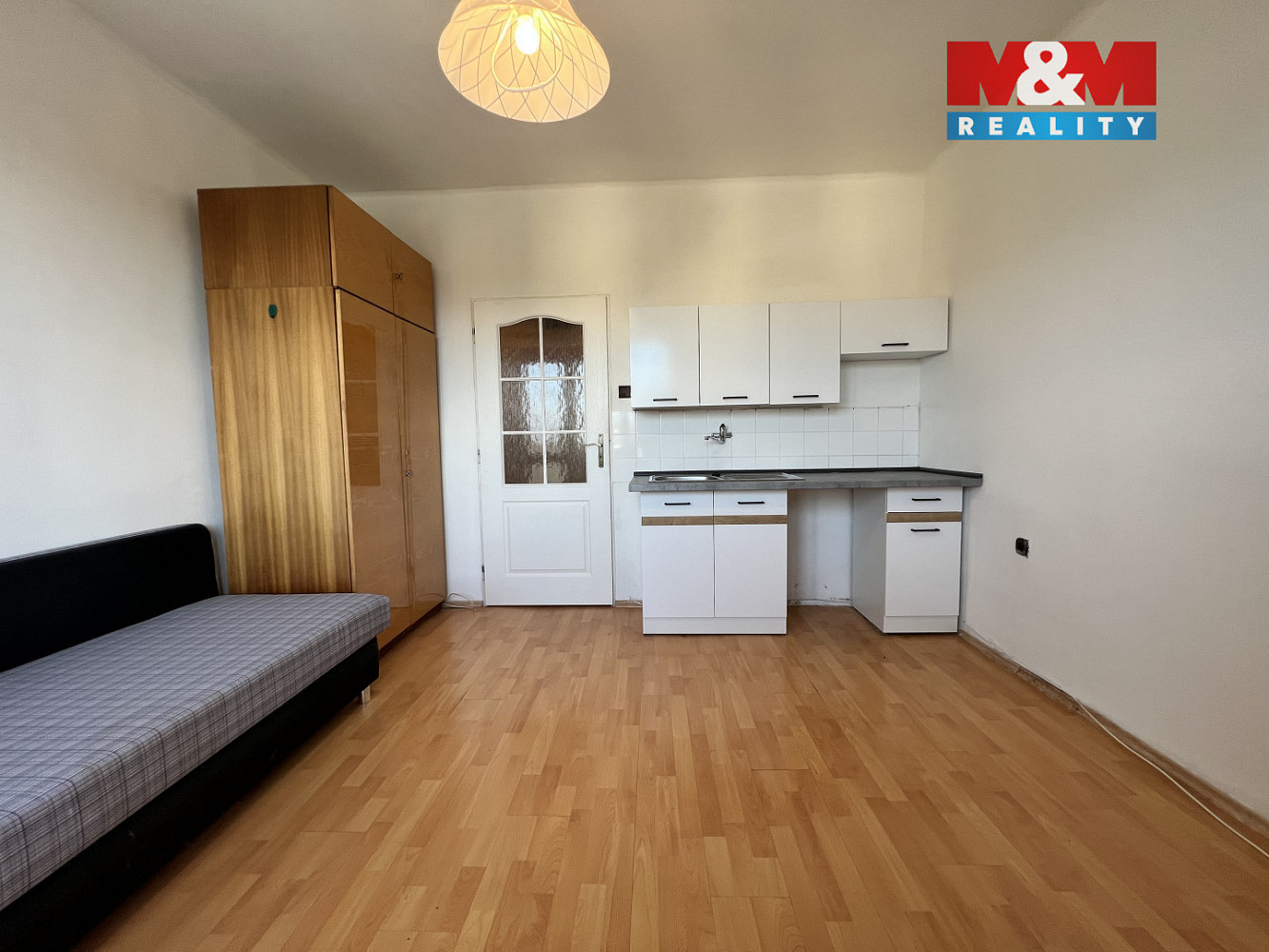 Pronájem bytu 1+kk 23 m² — photo 2