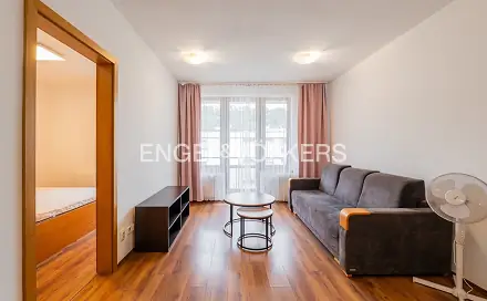 Pronájem bytu 2+kk 51 m², Křižíkova, Praha 8 - Karlín