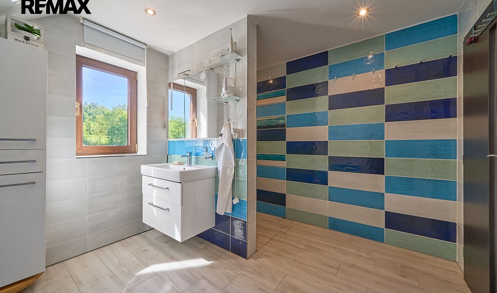 Prodej domu 114 m² s pozemkem 1 305 m², Chotěvice – náhled fotky 19
