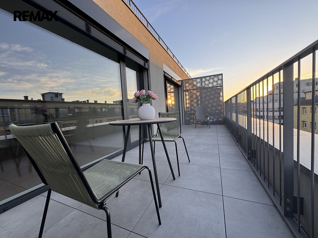 Pronájem bytu 2+kk 61 m²