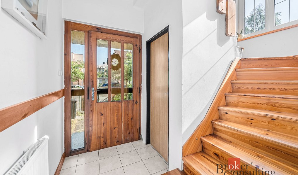 Prodej domu 250 m² s pozemkem 574 m², Plzeň – náhled fotky 16