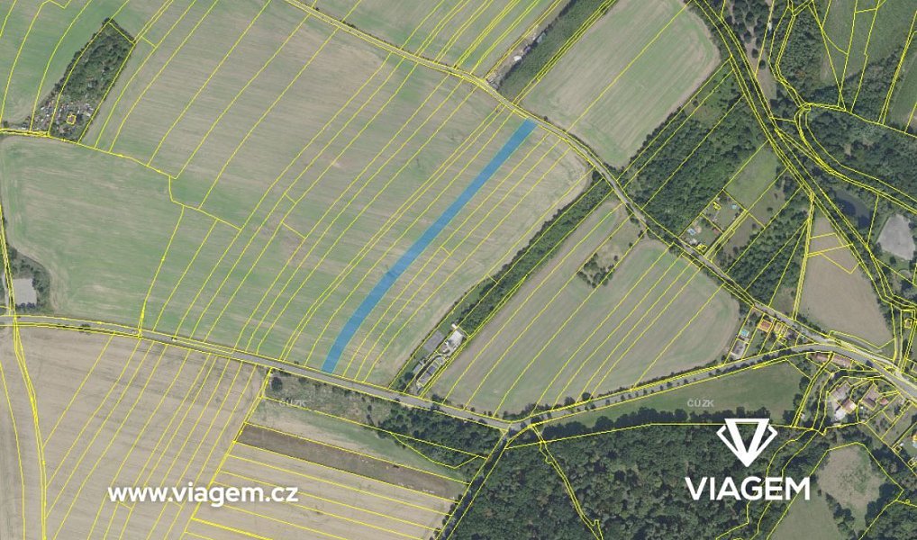 Prodej pole 967 m², Praha – náhled fotky 4