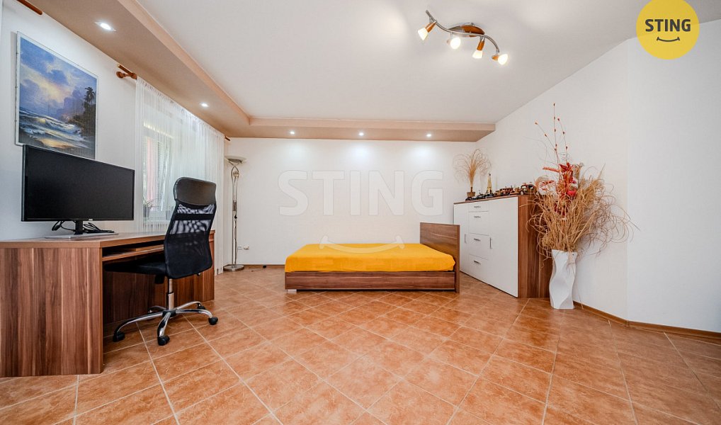Prodej domu 146 m² s pozemkem 3 013 m², Fulnek – náhled fotky 25