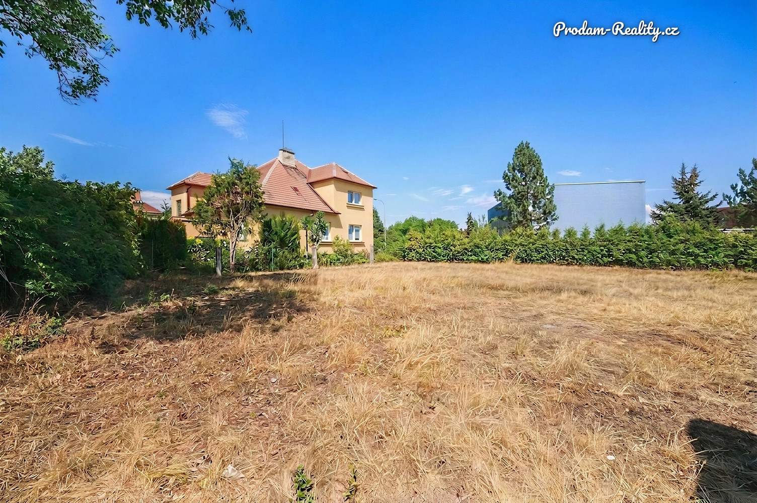 Prodej stavebního pozemku 400 m² – fotografie 2