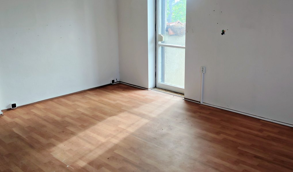Prodej domu 260 m² s pozemkem 3 645 m², Lhota – náhled fotky 24