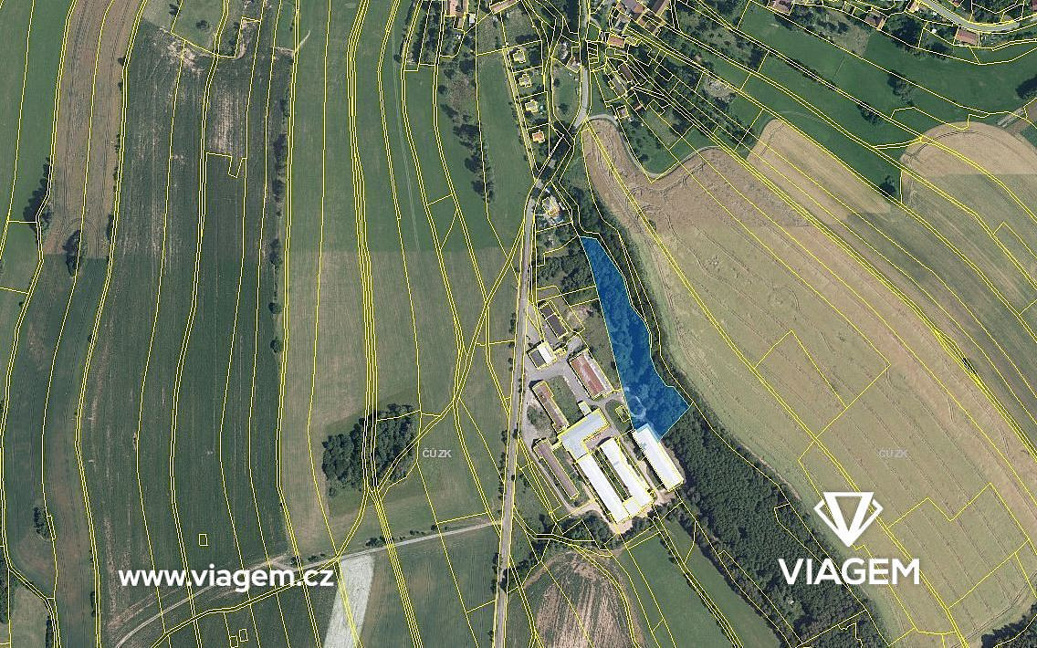 Prodej komerčního pozemku 3 335 m²