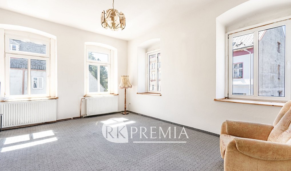 Prodej domu 430 m² s pozemkem 460 m², Vejprty – náhled fotky 42