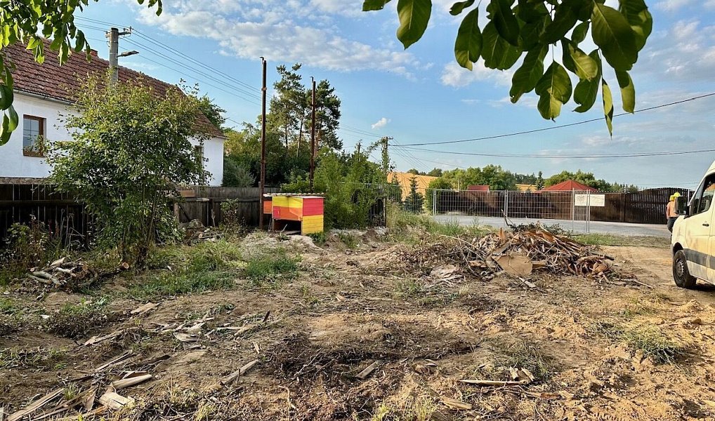 Prodej stavebního pozemku 442 m², Žďárec – náhled fotky 7