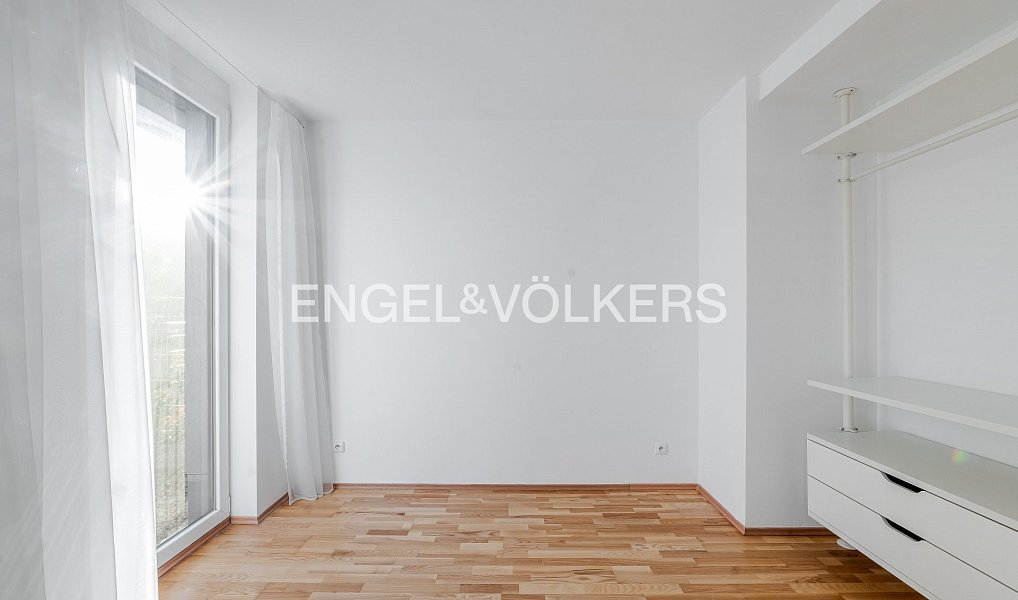 Pronájem bytu 2+kk 57 m², Praha – náhled fotky 6