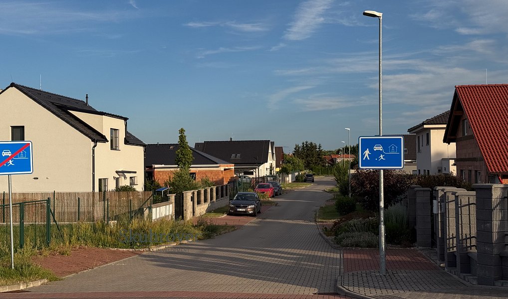 Prodej stavebního pozemku 746 m², Lysá nad Labem – náhled fotky 8
