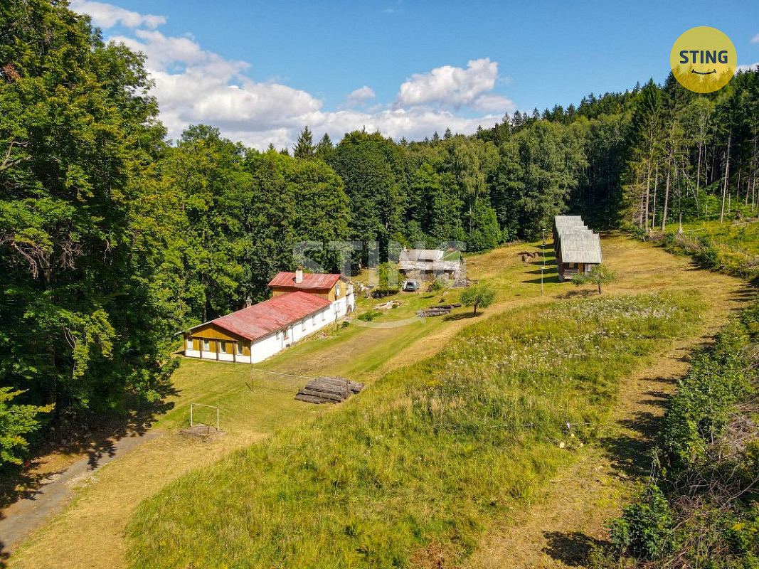 Prodej domu 500 m² s pozemkem 9 467 m² – fotografie 3