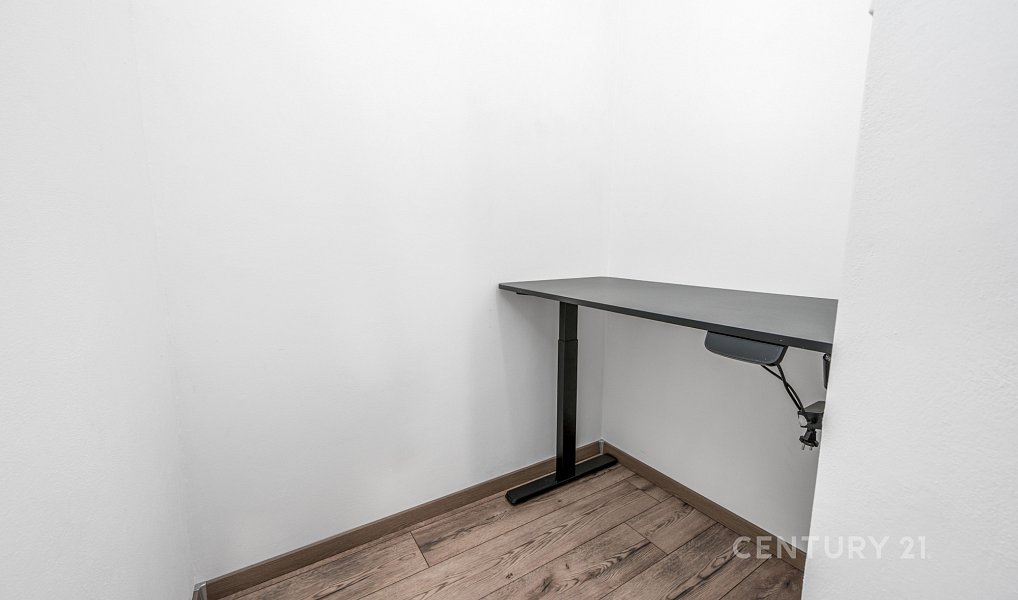 Pronájem bytu 2+kk 41 m², Praha – náhled fotky 8