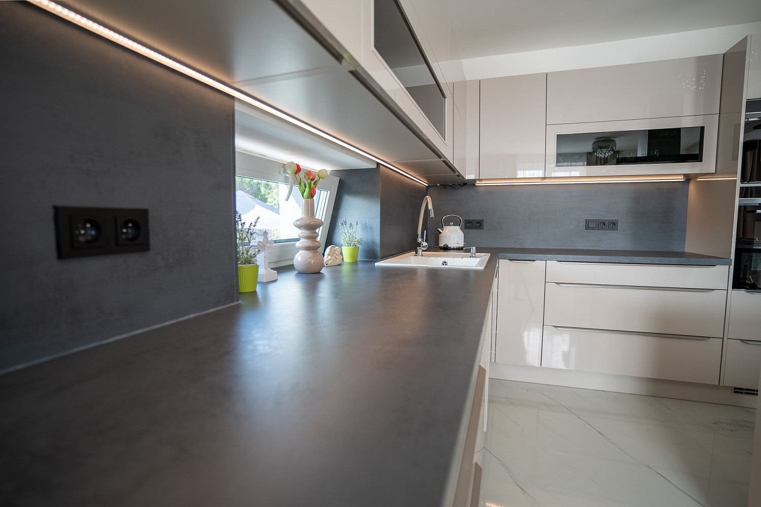 Prodej domu 210 m² s pozemkem 837 m² — photo 4