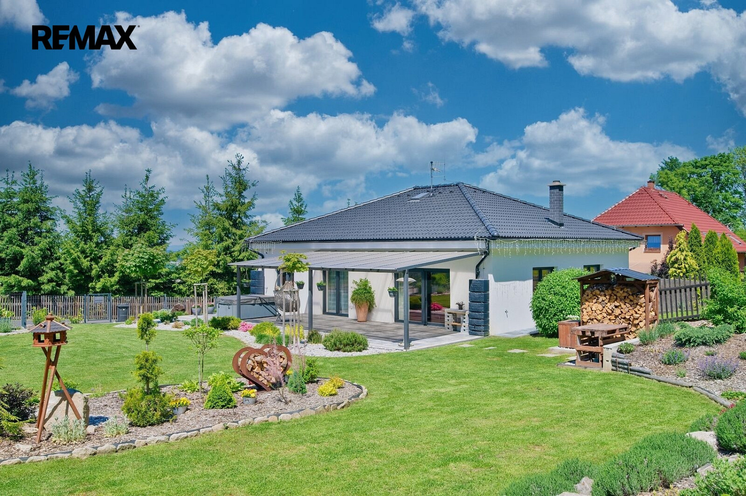 Prodej domu 107 m² s pozemkem 1 774 m² – fotografie 2